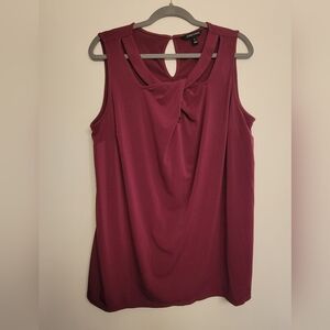 41 Hawthorn Rich Wine Sleeveless Blouse